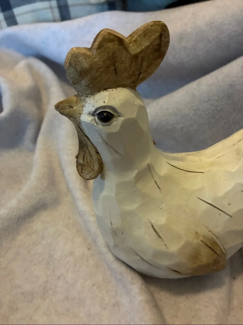 🌸Vintage Pier One Hand-Carved Decorative Hen - Home Accents